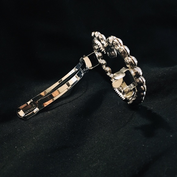 Heart Barrette Crystal Rhinestone Hairpin Hairclip - Picture 4 of 4